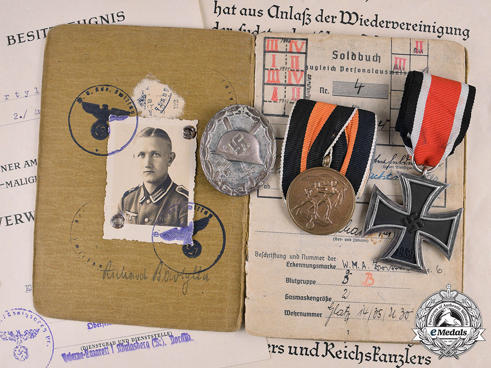 germany,_heer._a_soldbuch&_medals_to_wachtmeister_bartylla,_bataillon164_in_metz_m19_5614