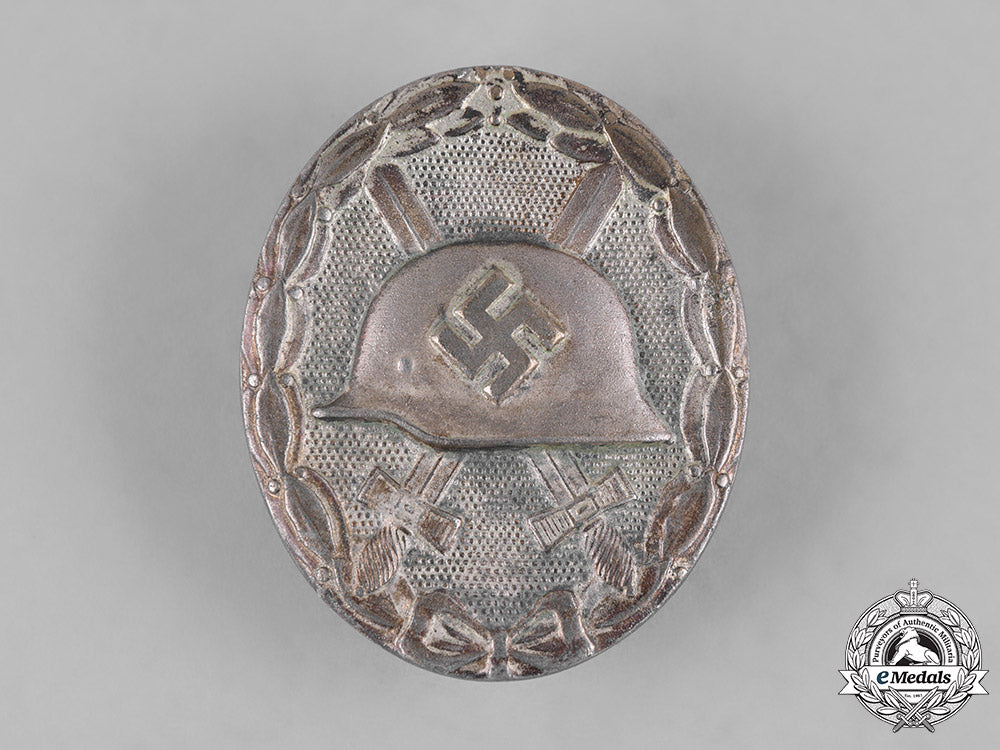 germany,_heer._a_soldbuch&_medals_to_wachtmeister_bartylla,_bataillon164_in_metz_m19_5626