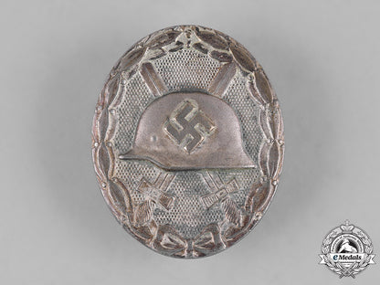 germany,_heer._a_soldbuch&_medals_to_wachtmeister_bartylla,_bataillon164_in_metz_m19_5626
