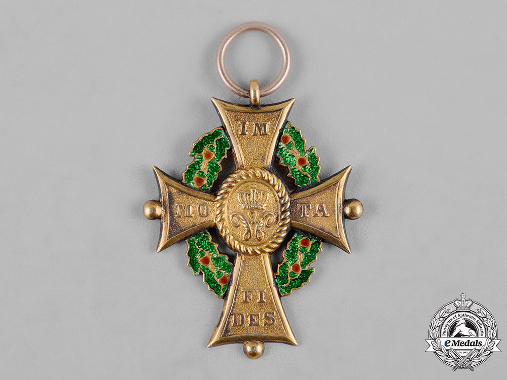 braunschweig,_dukedom._an_order_of_henry_the_lion_in_gold,_i_class_merit_cross_m19_5714