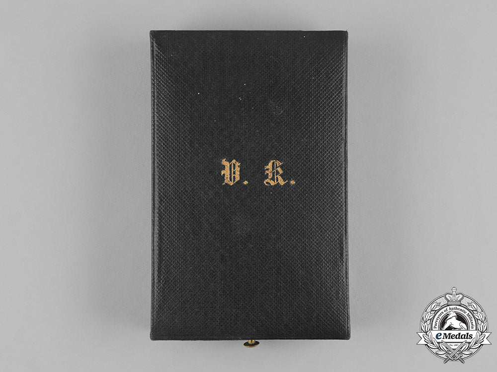 austria,_imperial._a_cross_of_merit_in_gold_with_case,_by_v._mayers_söhne,_ca.1908_m19_5844