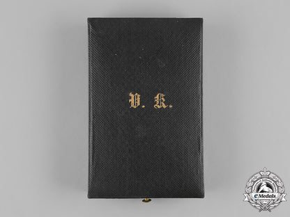 austria,_imperial._a_cross_of_merit_in_gold_with_case,_by_v._mayers_söhne,_ca.1908_m19_5844