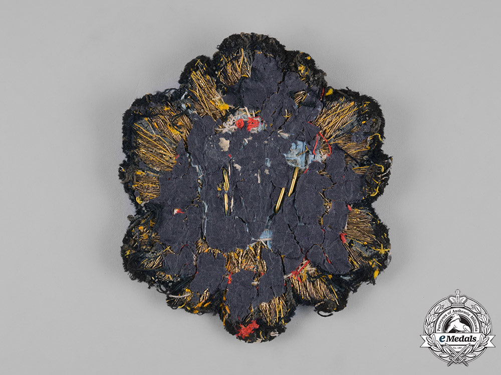 spain,_kingdom._a_military_body_of_justice,_embroidered_judge_breast_badge,_c.1920_m19_5879_1_1_1_1