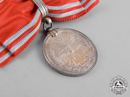 japan,_empire._two_red_cross_society_membership_medals_m19_6214