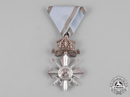 bulgaria,_kingdom._an_order_of_military_merit,_vi_class_silver_merit_cross_with_crown,_c.1918_m19_6298