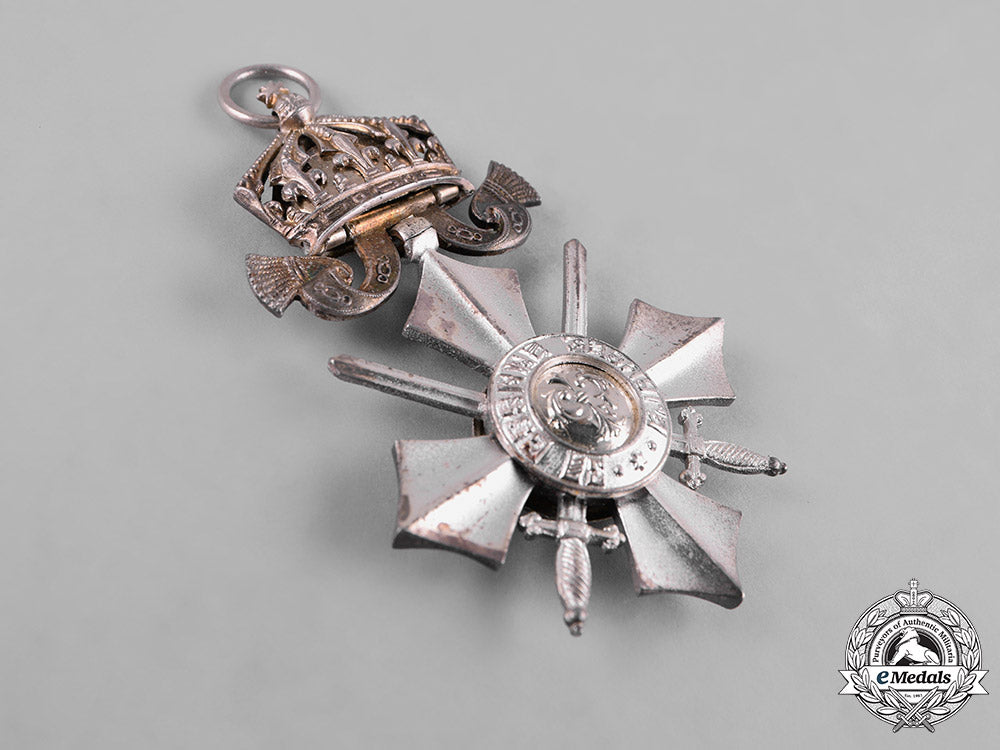 bulgaria,_kingdom._an_order_of_military_merit,_vi_class_silver_merit_cross_with_crown,_c.1918_m19_6302