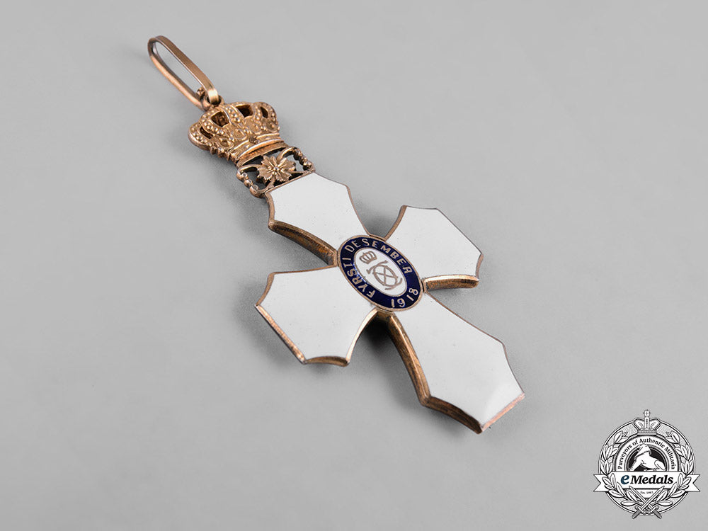 iceland,_republic._an_order_of_the_falcon,_commander's_cross,_c.1935_m19_6308_1_1_1_1