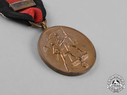 germany,_wehrmacht._a_sudetenland_medal_with_prague_castle_bar_m19_6490_1
