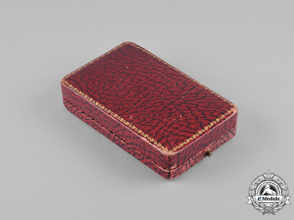 sweden,_kingdom._an_order_of_the_north_star,_knight's_breast_badge,_by_c.f.carlman_m19_6898