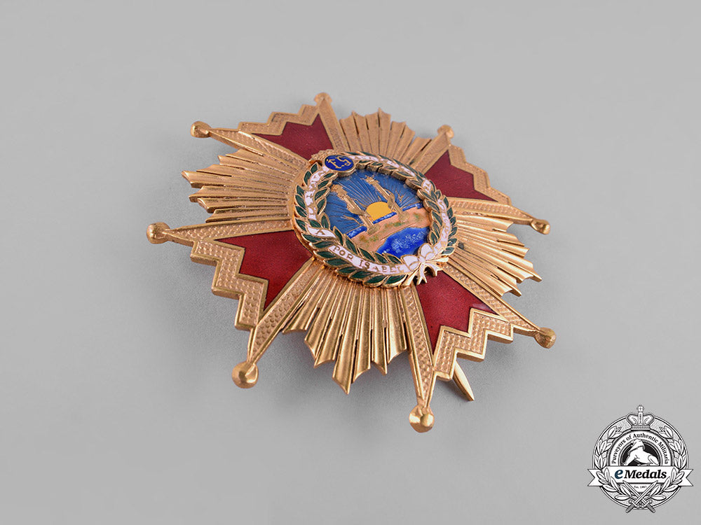 spain,_francoist_state._an_order_of_isabella_the_catholic,_breast_star,_c.1950_m19_6941