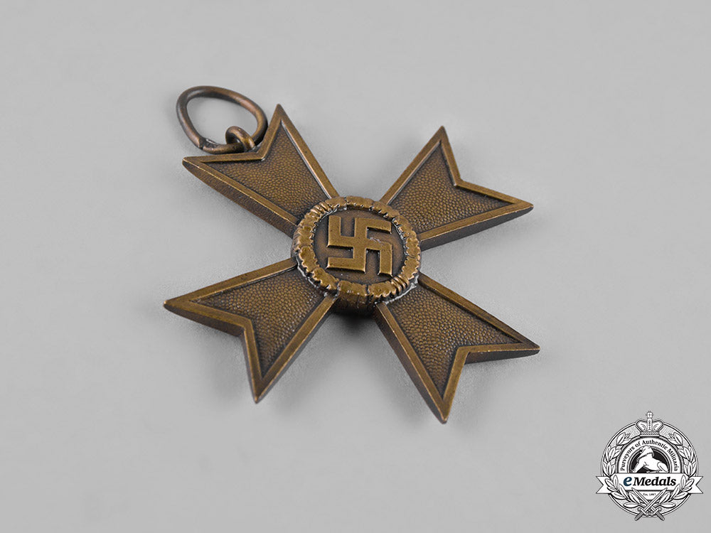 germany,_wehrmacht._a_war_merit_cross,_ii_class,_by_bury&_leonhard_m19_7055