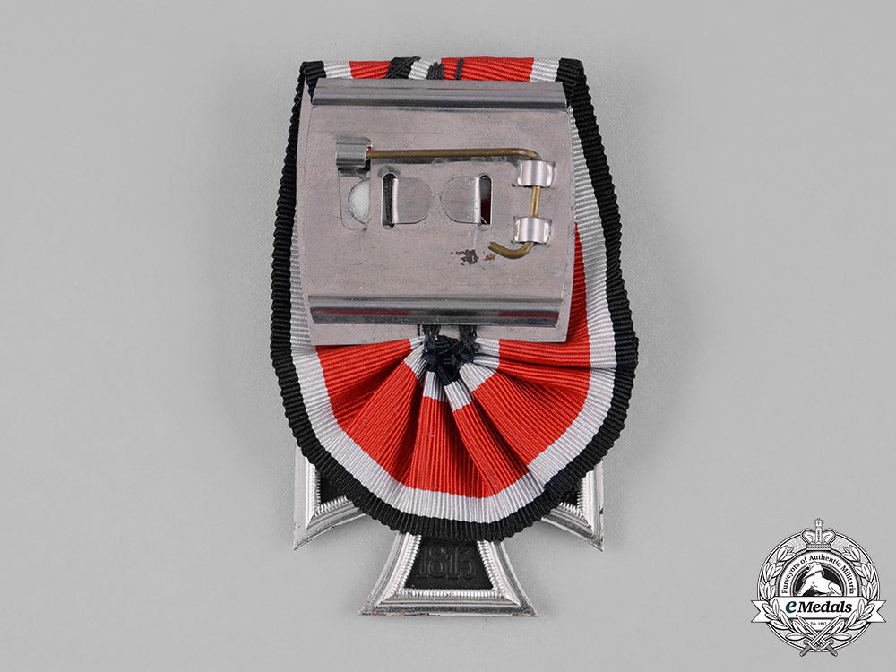 germany,_federal_republic._a1939_iron_cross_ii_class,1957_reissue_m19_7064