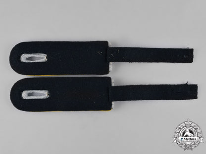 germany,_ss._a_set_of_waffen-_ss_untersturmführer_reconnaissance_shoulder_boards_m19_7109