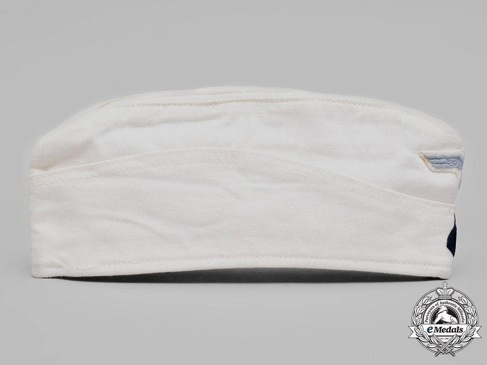 germany,_kriegsmarine._a_white_garrison_cap_m19_7461