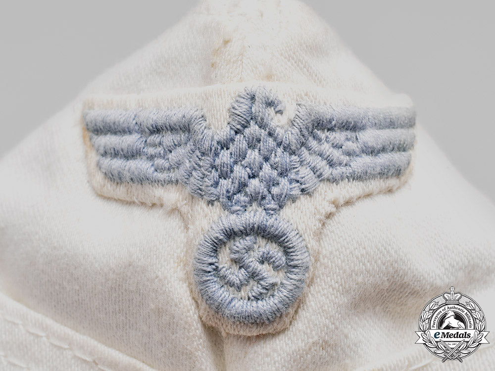 germany,_kriegsmarine._a_white_garrison_cap_m19_7462