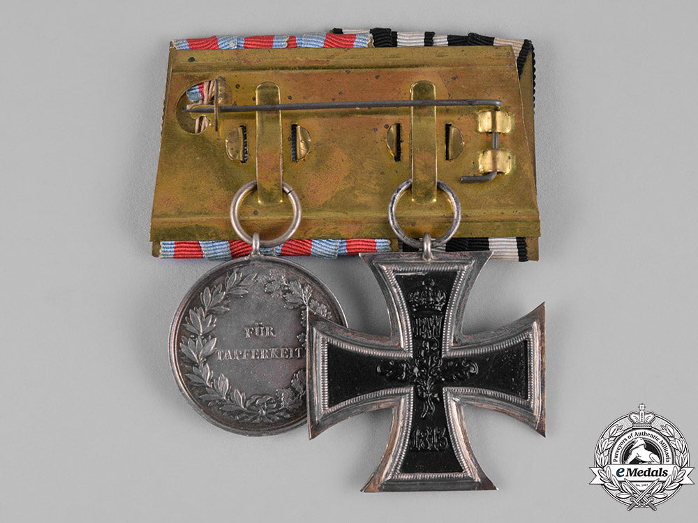 germany,_imperial._a_first_war_hesse_medal_pair_m19_7585