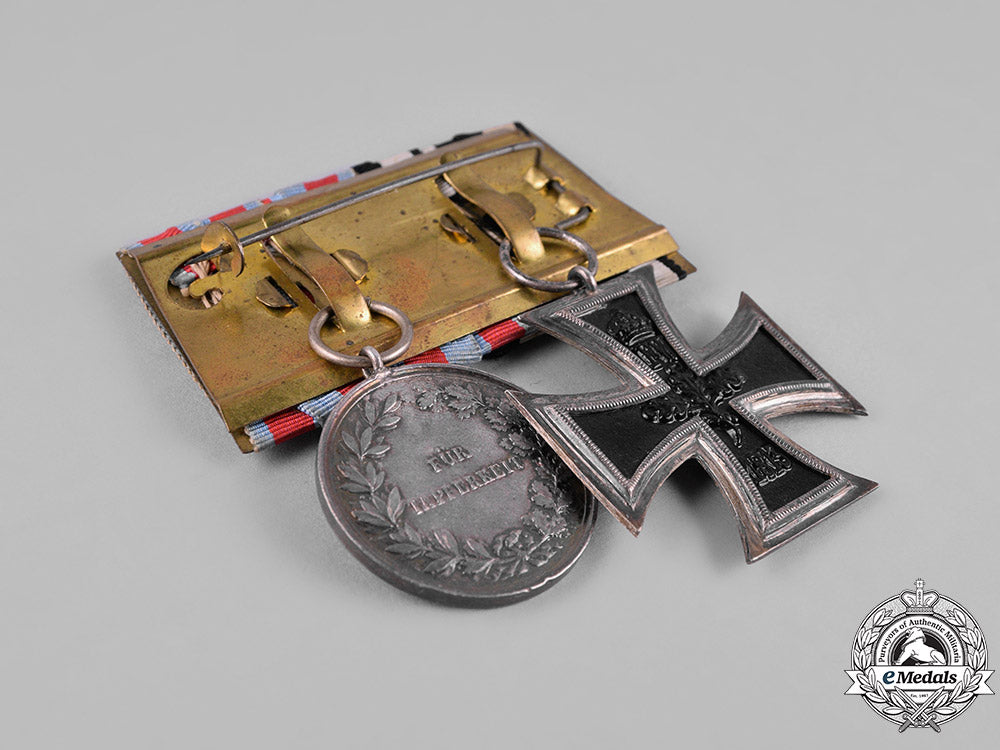 germany,_imperial._a_first_war_hesse_medal_pair_m19_7587