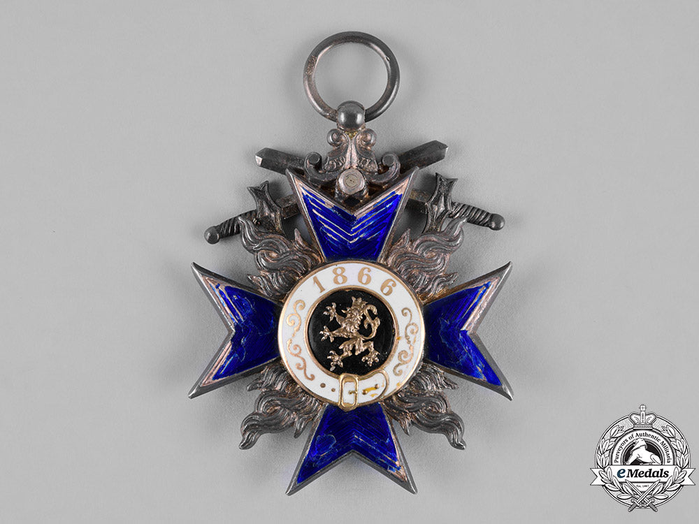 bavaria,_kingdom._a_military_merit_cross,_iv_class_with_swords,_c.1915_m19_7595