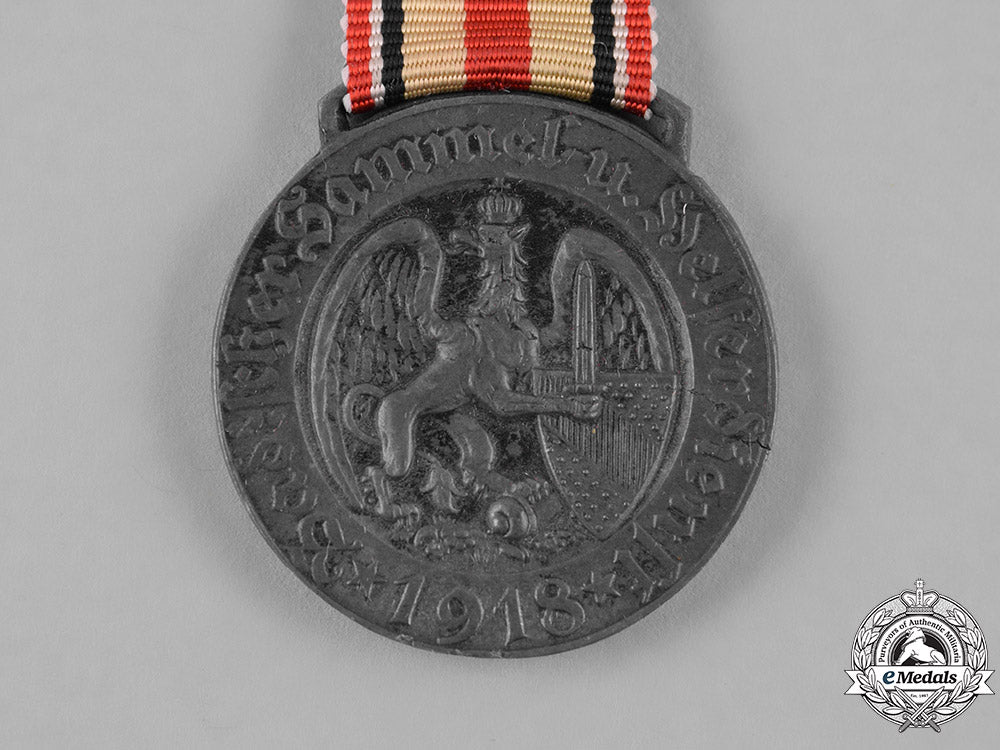 baden,_grand_duchy._a_baden_collector_and_helper_service_merit_medal_m19_7612