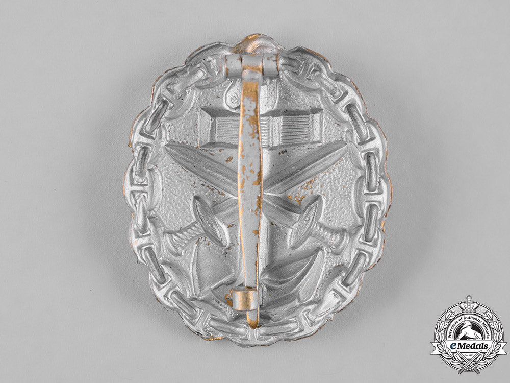 germany,_imperial._a_naval_wound_badge,_silver_grade_m19_7627_1_1