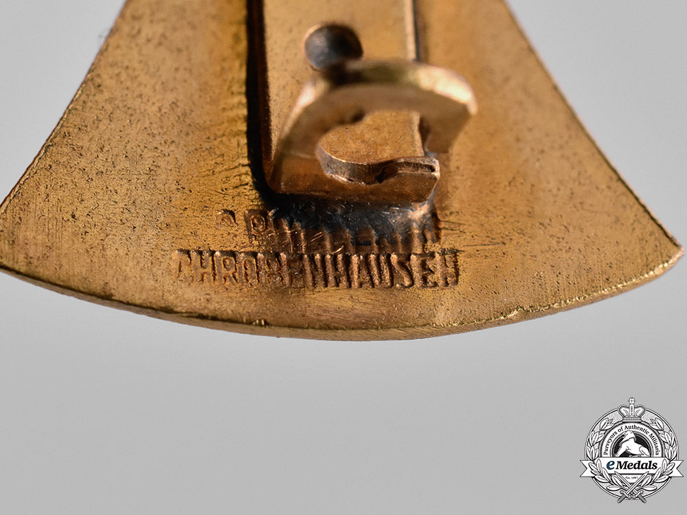 bavaria,_state._a_decoration_of_the_bavarian_state_association_of_the_red_cross,_i_class_m19_7650