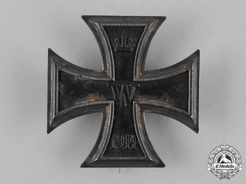 germany,_imperial._a1914_iron_cross_i_class,_by_walter_schott_m19_7719