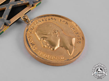 saxe-_weimar,_grand_duchy._a_general_honour_decoration,_gold_grade_with_swords_clasp_m19_7805