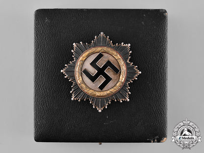 germany,_wehrmacht._a_cased_german_cross_in_gold_by_otto_klein&_co.,_with_personal_effects,_to_erich_jeckstat_m19_8341