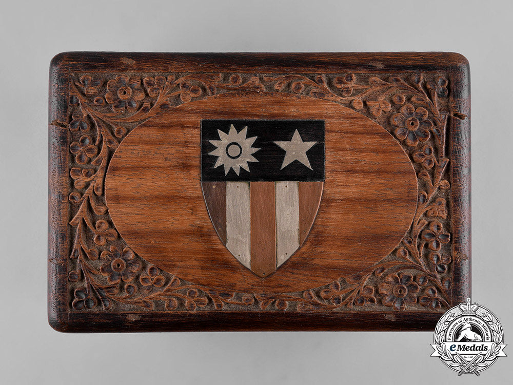 united_states._a_china-_burma-_india(_cbi)_theater_presentation_box_with_lapel_badge_m19_8385