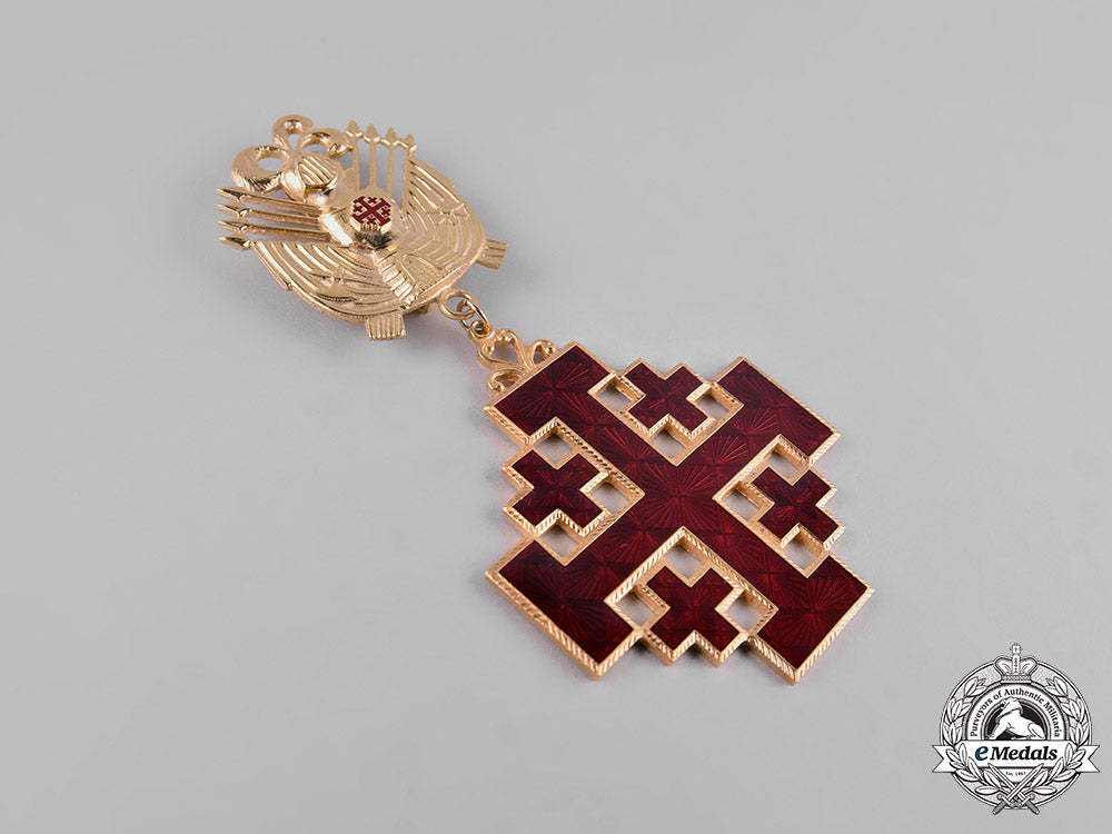 vatican._equestrian_an_order_of_the_holy_sepulchre_of_jerusalem,_grand_cross,_c.1980_m19_8426