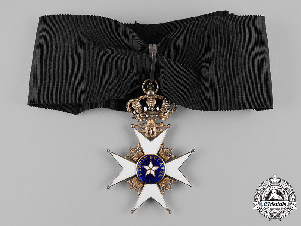 sweden,_kingdom._an_order_of_the_north_star,_commander's_badge,_by_c.f.carlman_m19_8451_1_1_1_1