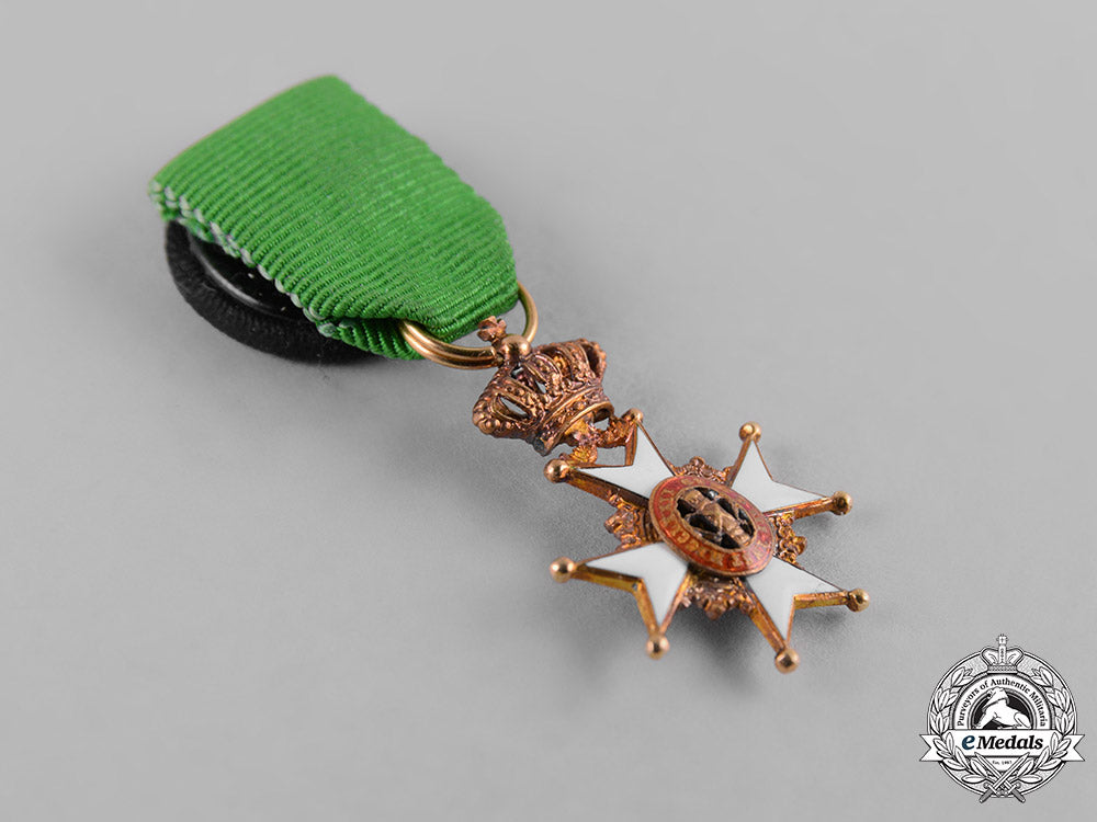 sweden,_kingdom._an_order_of_vasa_in_gold,_miniature_m19_8477