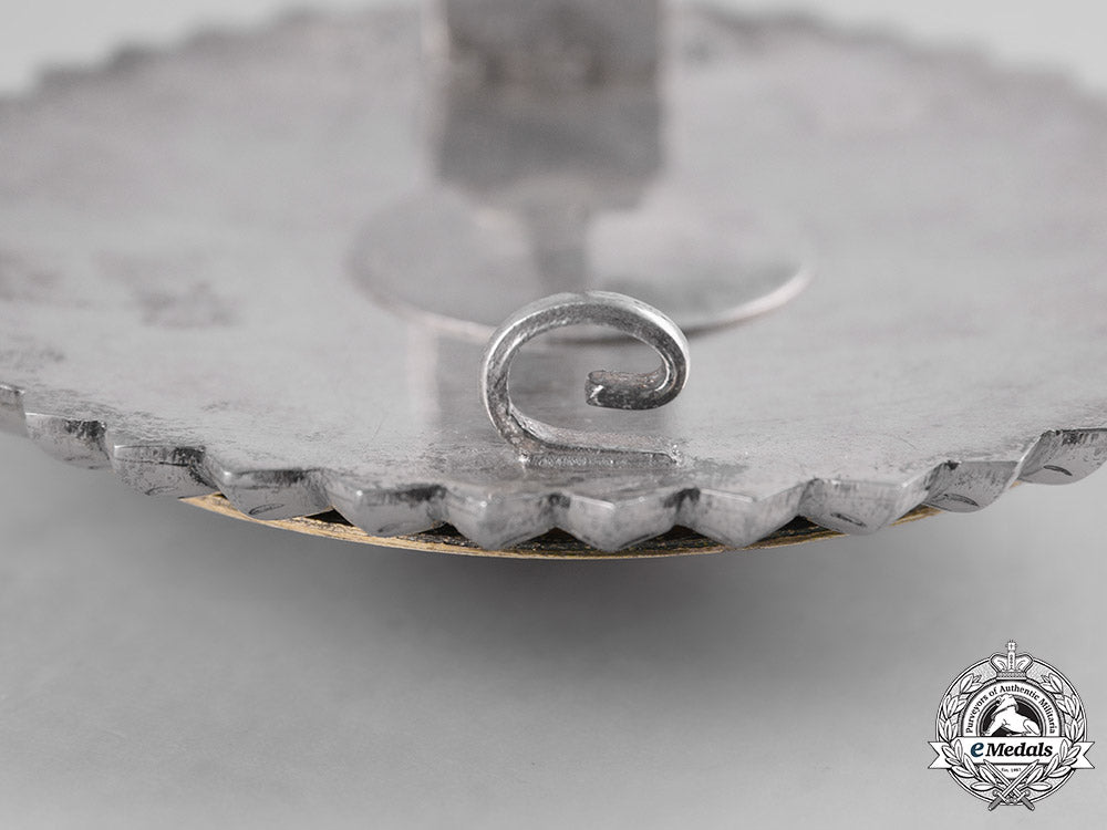 nepal,_federal_democratic_republic._a_most_puissant_order_of_the_gorkha_dakshina_bahu,_i_class_star,_c._m19_8494