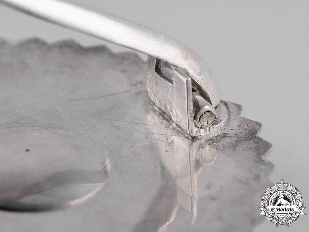 nepal,_federal_democratic_republic._a_most_puissant_order_of_the_gorkha_dakshina_bahu,_i_class_star,_c._m19_8495