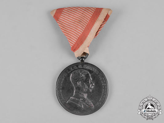 austria,_empire._a_bravery_medal,_i_class_silver_grade,_c.1917_m19_8505_1