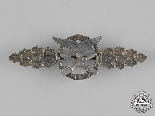 germany,_federal_republic._a_luftwaffe_close_combat_clasp,_bronze_grade,1957_version_m19_8682