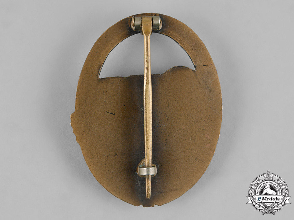 germany,_federal_republic._a_tank_badge,_bronze_grade,1957_version_m19_8711_1