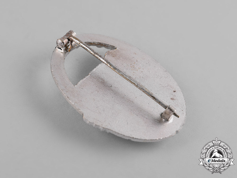 germany,_federal_republic._a_tank_badge,_silver_grade,1957_version_m19_8720