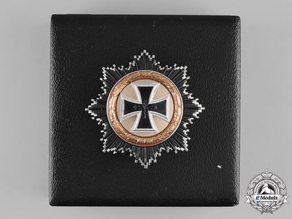 germany,_federal_republic._a_cased_german_cross_in_gold,1957_version_m19_8773