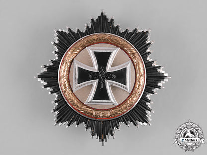 germany,_federal_republic._a_cased_german_cross_in_gold,1957_version_m19_8774