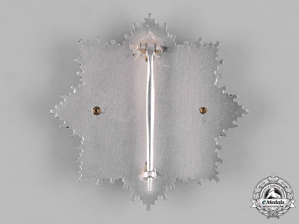 germany,_federal_republic._a_cased_german_cross_in_gold,1957_version_m19_8775