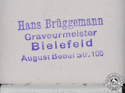 germany,_federal_republic._a_cased_heer_honour_roll_clasp,1957_version,_by_hans_brüggemann_m19_8790