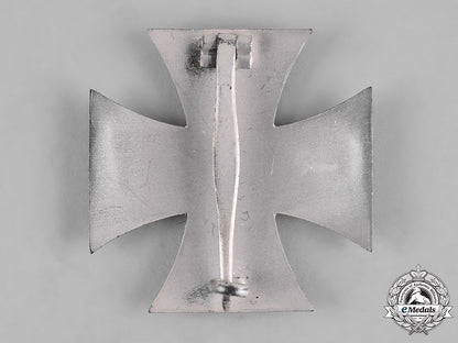 germany,_federal_republic._a_cased1939_iron_cross_i_class,1957_version_m19_8803