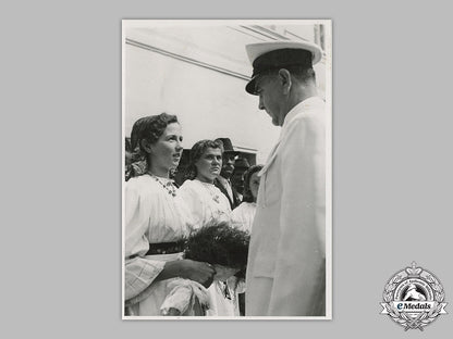 croatia,_independent_state._a_large_press_photo_of_ante_pavelić_with_youth,_c.1942_m19_8933