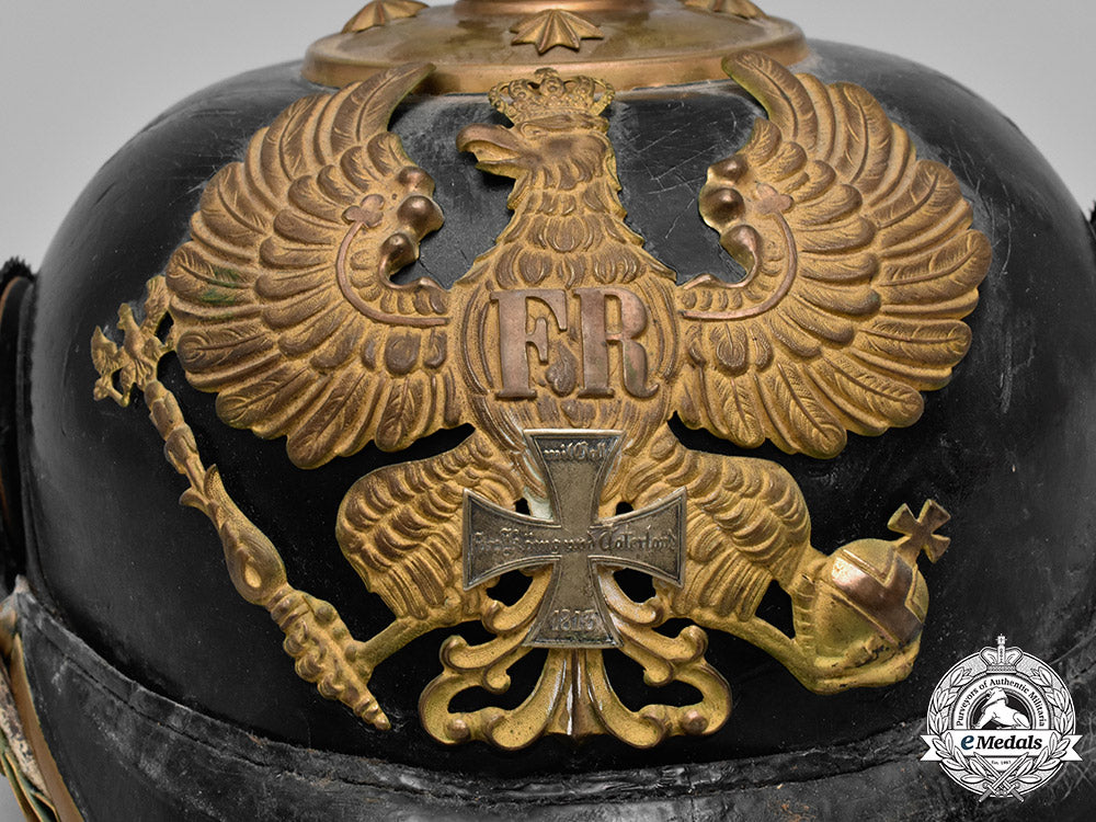 prussia,_kingdom._an_infantry_reserve_officer's_pickelhaube_m19_9020