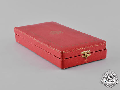 vatican._an_order_of_pope_pius_ix,_grand_cross_case,_c.1900_m19_9169_1