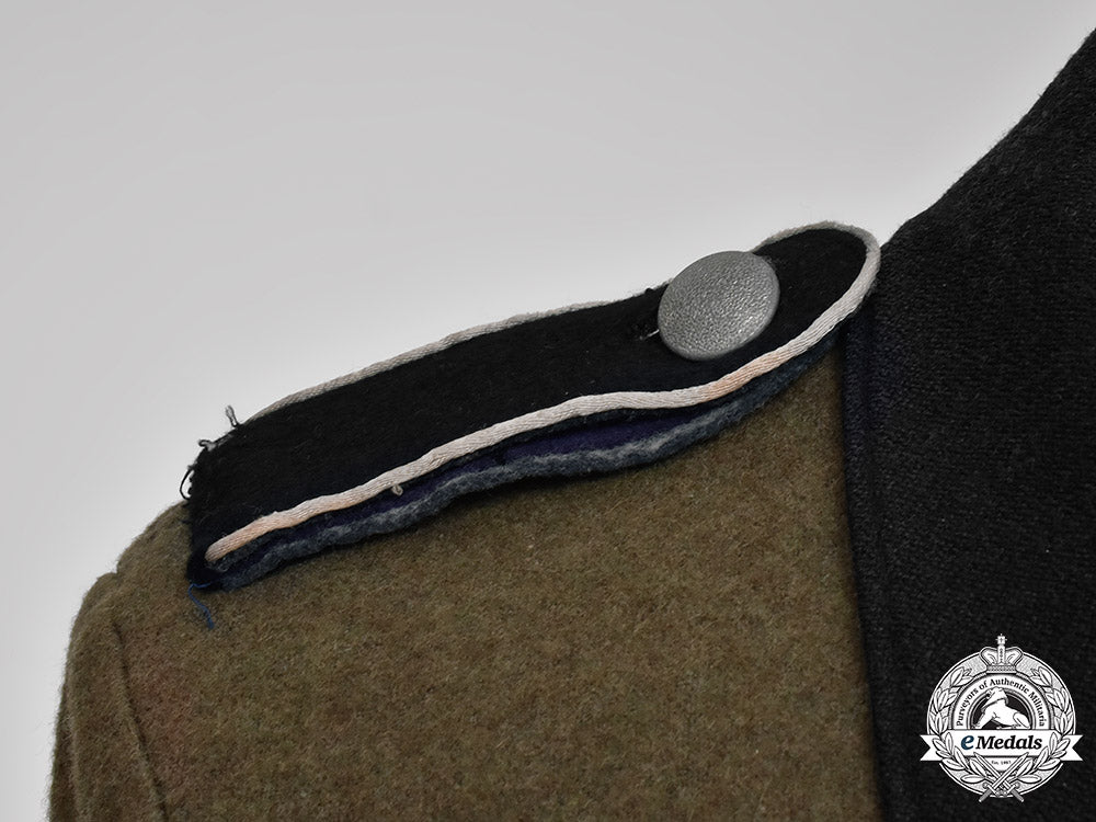 germany,_ss._a_late-_war_waffen-_ss_infantry_mann_service_tunic_m19_9286_1