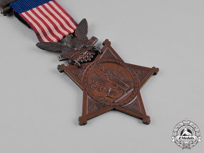 united_states._a_congressional_army_medal_of_honour,_company_f,27_th_maine_m19_9360