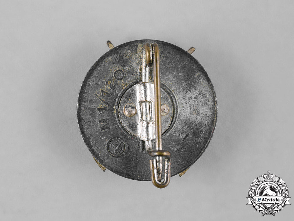 germany,_hj._a_marksmanship_badge,_by_wilhelm_deumer_m19_9363