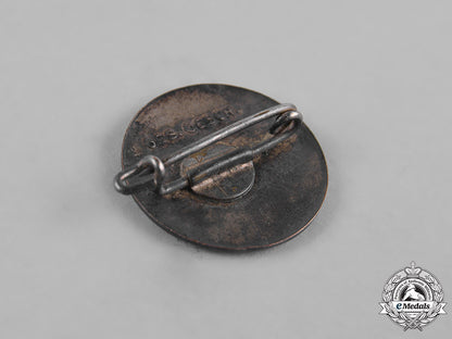 germany,_dj._a_membership_pin_m19_9433